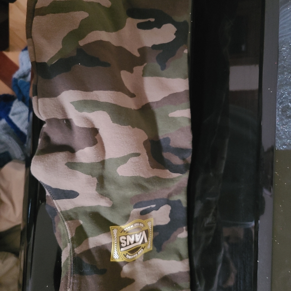 Vans camo thermal long sleeve